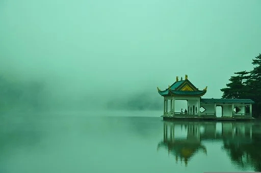 私人影院在线观看亚洲 住宅西侧建猪舍，风水禁忌需留意
